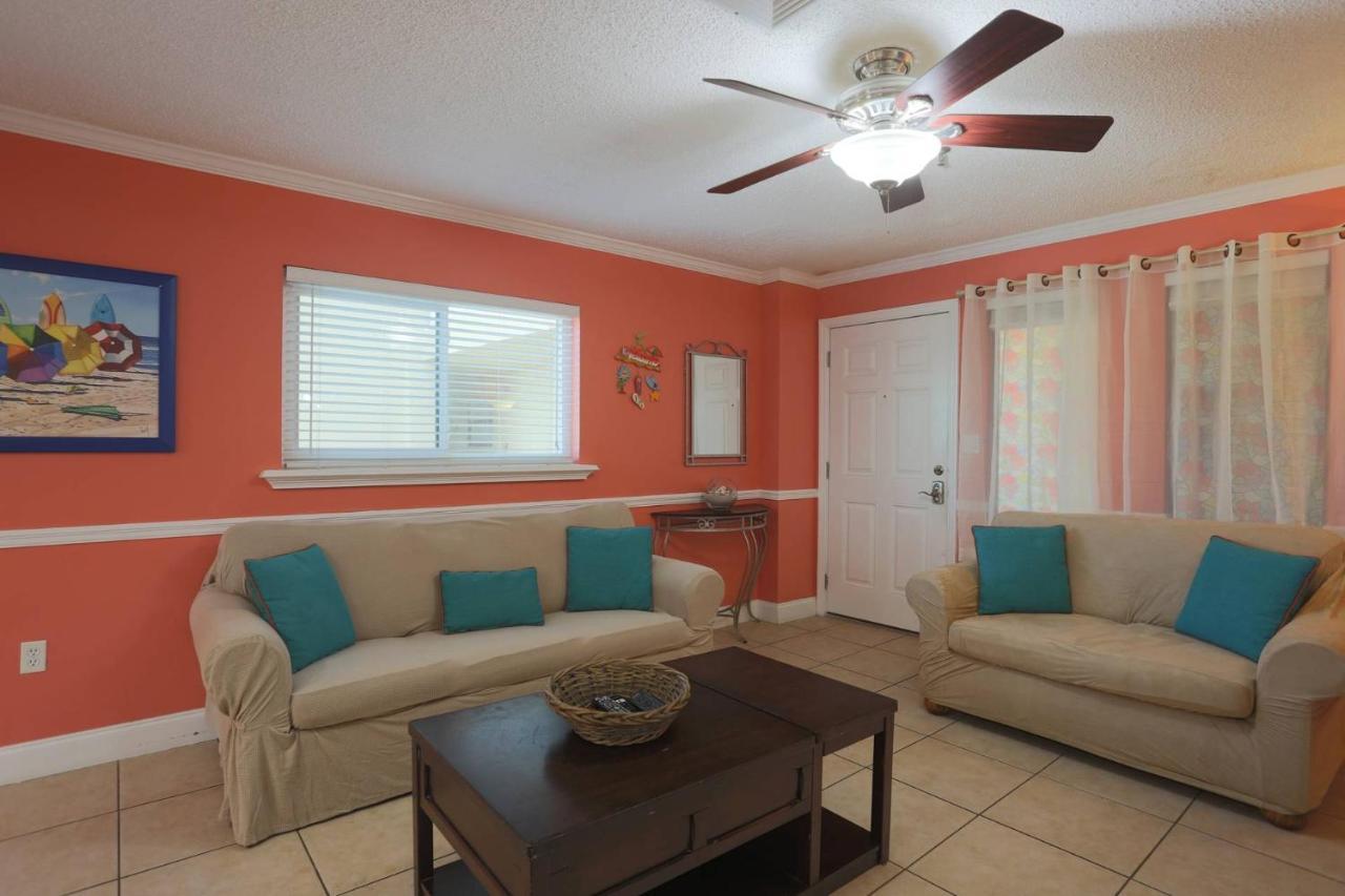 100 - Las Brisas St. Pete Beach Esterno foto