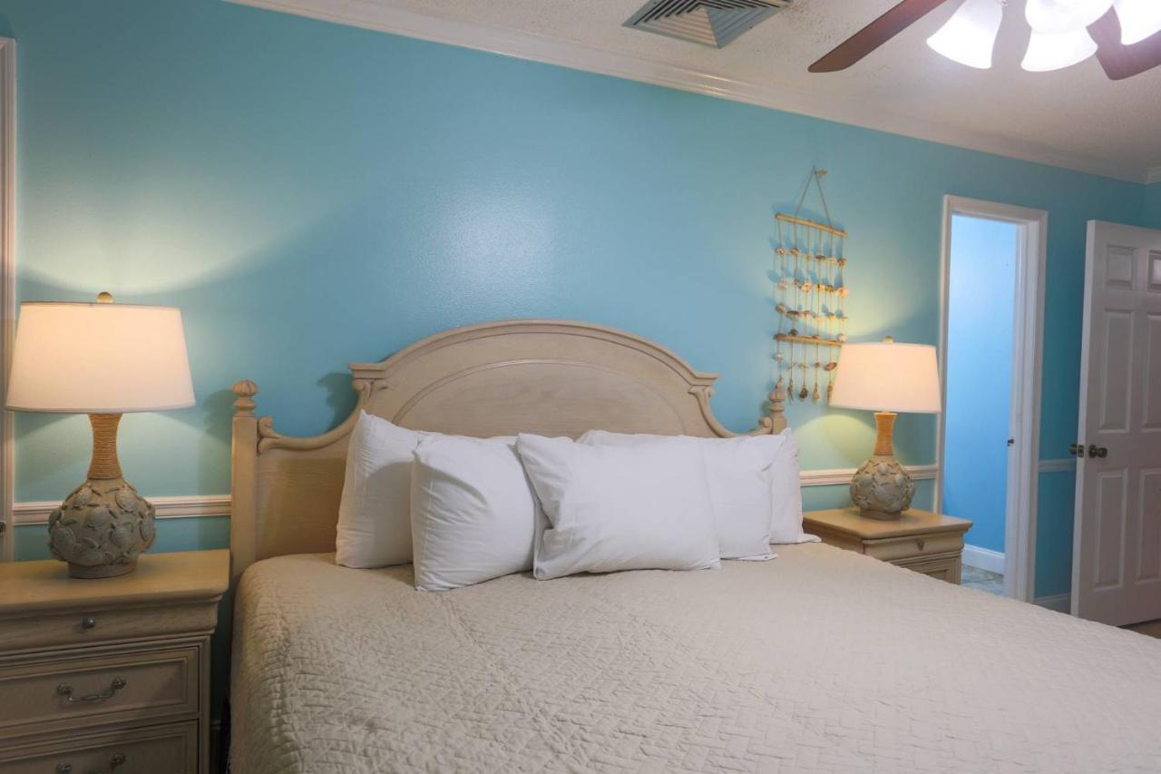 100 - Las Brisas St. Pete Beach Esterno foto