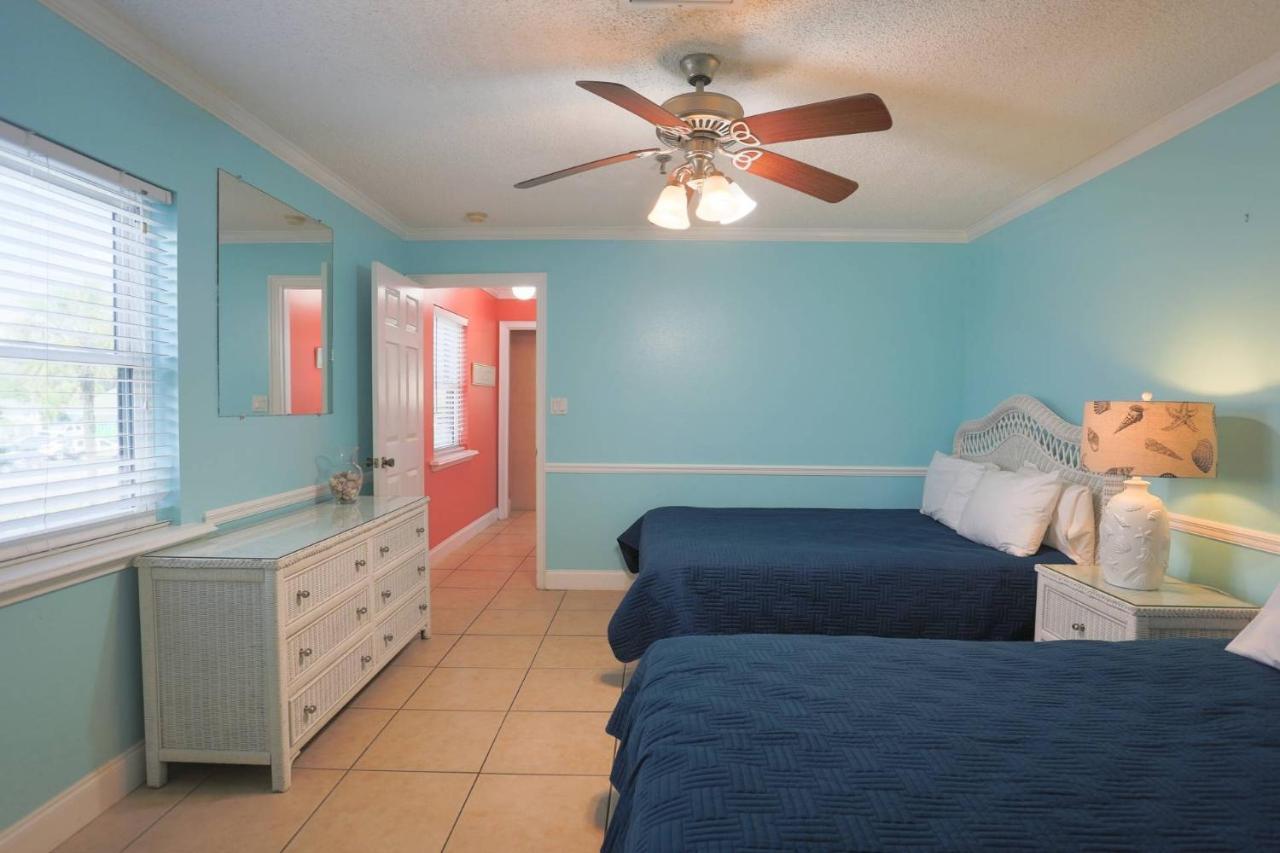 100 - Las Brisas St. Pete Beach Esterno foto