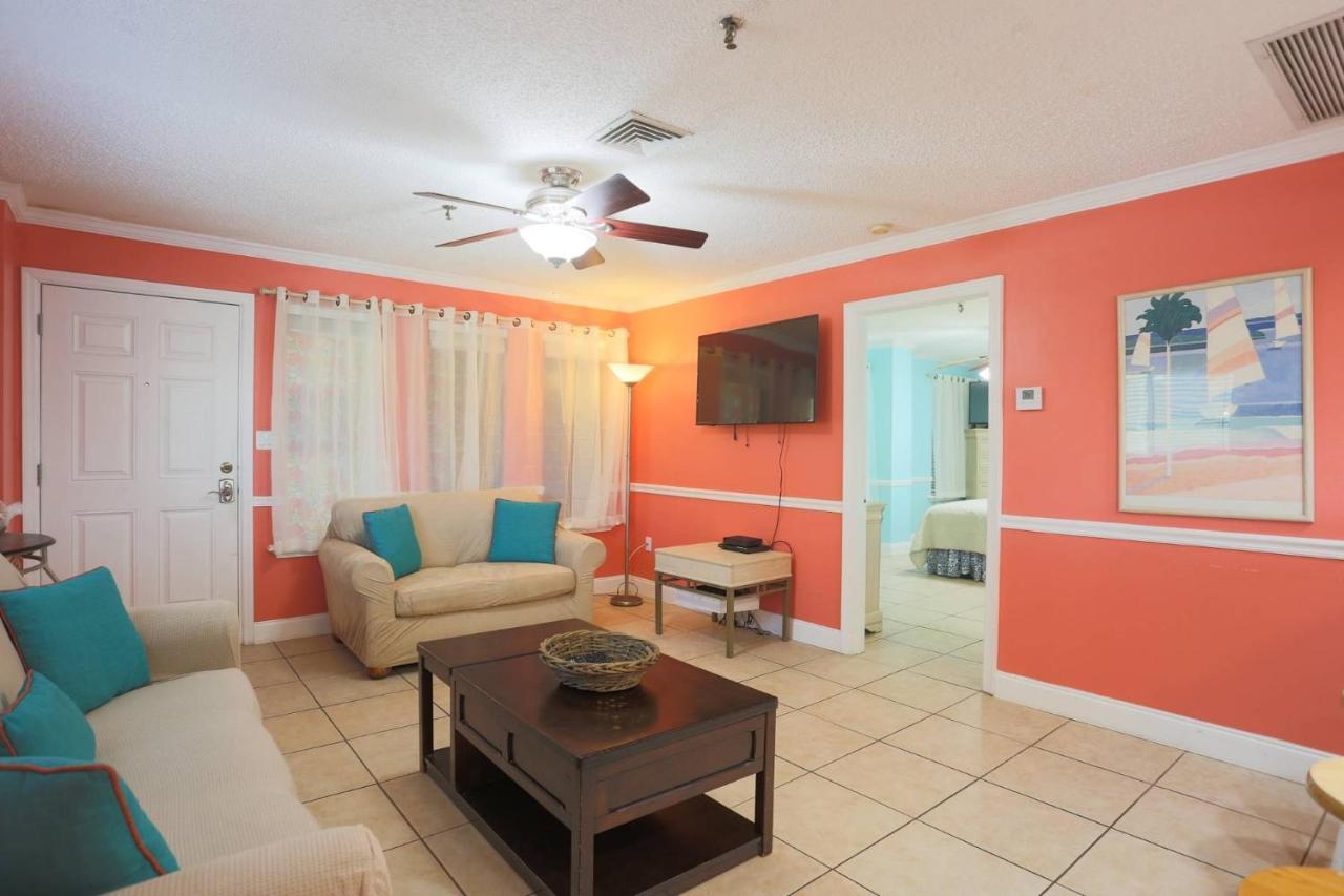 100 - Las Brisas St. Pete Beach Esterno foto