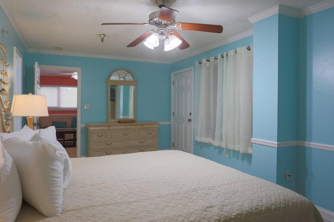 100 - Las Brisas St. Pete Beach Esterno foto