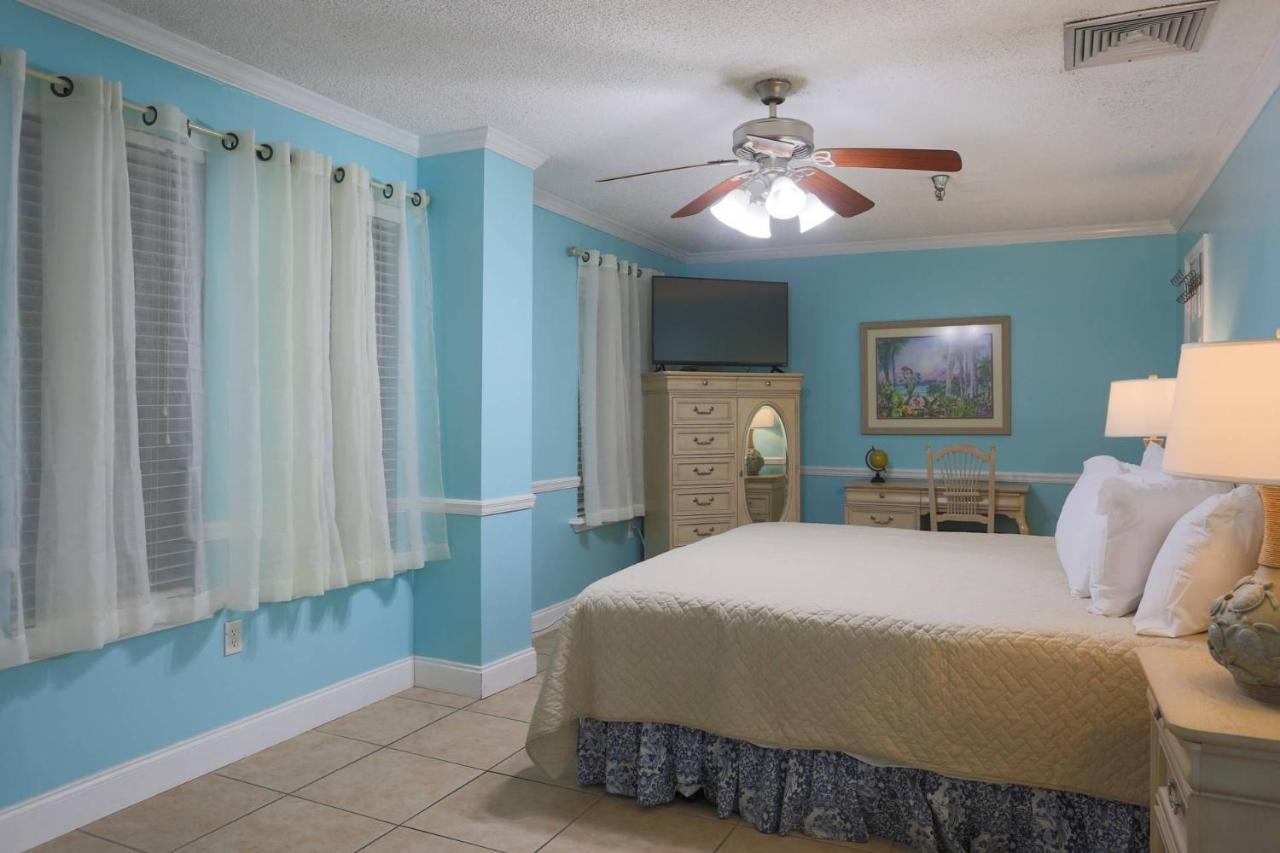 100 - Las Brisas St. Pete Beach Esterno foto